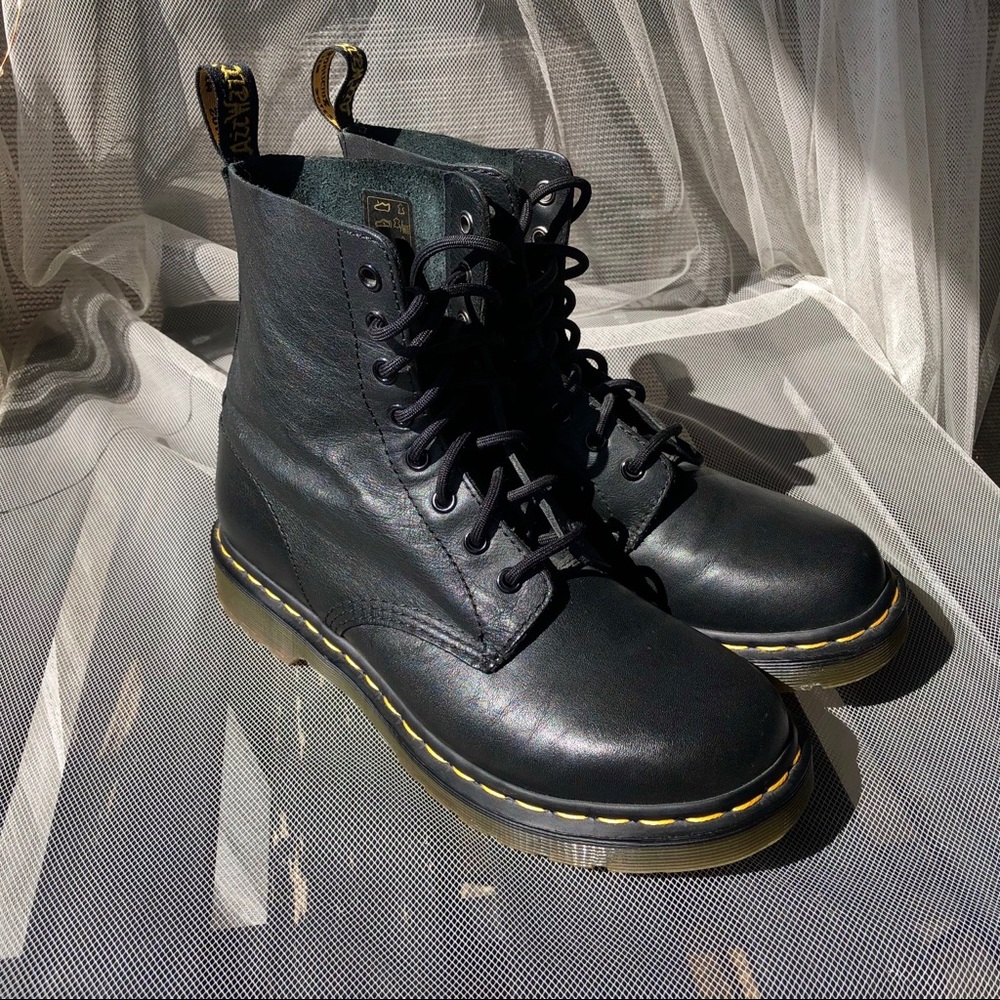 1460 Pascal Virginia Leather Boots